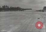 Immagine di Aviosuperficie di Nadzab complessa Nuova Guinea, 1944, secondo 59 filmato di repertorio 65675059507