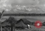 Image Destruction sur l'île Wakde de raid aérien japonais Wakde Island Nouvelle Guinée, 1944, de la seconde 48 séquences d'archives historiques vidéo 65675059508