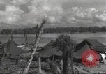 Image Destruction sur l'île Wakde de raid aérien japonais Wakde Island Nouvelle Guinée, 1944, de la seconde 53 séquences d'archives historiques vidéo 65675059508