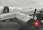 Standbild Hinterlassenschaft der japanischen Luftangriff auf US-Flugplatz gehalten Wakde Insel Neuguinea, 1944, aus Sekunde 43 historischem Filmmaterial Videoclip 65675059509