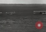 Standbild Army Air Corps DH-4-Flugzeuge Dayton Ohio USA, 1926, aus Sekunde 24 historischem Filmmaterial Videoclip 65675059512