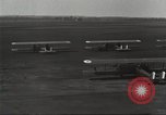 Standbild Army Air Corps DH-4-Flugzeuge Dayton Ohio USA, 1926, aus Sekunde 26 historischem Filmmaterial Videoclip 65675059512