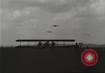 Standbild MB-2s Flugzeuge Dayton Ohio USA, 1926, aus Sekunde 13 historischem Filmmaterial Videoclip 65675059517