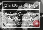 Standbild evakuieren Babys Philadelphia Pennsylvania USA, 1942, aus Sekunde 15 historischem Filmmaterial Videoclip 65675059545