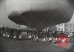 Standbild Luft Ballon California United States USA, 1942, aus Sekunde 13 historischem Filmmaterial Videoclip 65675059546
