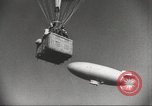 Standbild Luft Ballon California United States USA, 1942, aus Sekunde 23 historischem Filmmaterial Videoclip 65675059546