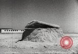 Standbild Anti Aircraft guns United States USA, 1942, aus Sekunde 21 historischem Filmmaterial Videoclip 65675059549