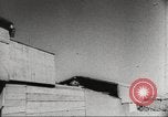 Standbild Anti Aircraft guns United States USA, 1942, aus Sekunde 33 historischem Filmmaterial Videoclip 65675059549