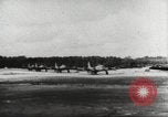 Standbild B-17 Flugzeuge europäische Theater, 1942, aus Sekunde 9 historischem Filmmaterial Videoclip 65675059552