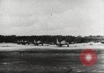 Standbild B-17 Flugzeuge europäische Theater, 1942, aus Sekunde 12 historischem Filmmaterial Videoclip 65675059552
