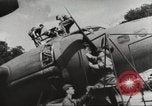 Standbild B-17 Flugzeuge europäische Theater, 1942, aus Sekunde 17 historischem Filmmaterial Videoclip 65675059552
