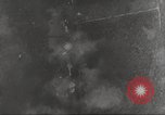Standbild B-17 Flugzeuge Salomonen, 1942, aus Sekunde 26 historischem Filmmaterial Videoclip 65675059553