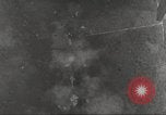 Standbild B-17 Flugzeuge Salomonen, 1942, aus Sekunde 28 historischem Filmmaterial Videoclip 65675059553