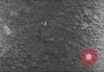 Standbild B-17 Flugzeuge Salomonen, 1942, aus Sekunde 40 historischem Filmmaterial Videoclip 65675059553