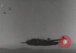 Standbild B-25 Flugzeuge Hong Kong, 1942, aus Sekunde 25 historischem Filmmaterial Videoclip 65675059555