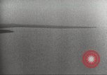 Standbild RAF-Bomber der Gruppe Nr 2 Eindhoven Niederlande, 1942, aus Sekunde 50 historischem Filmmaterial Videoclip 65675059556