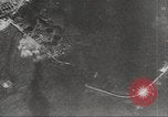 Standbild B-17 Flugzeuge Tripolis Libyen, 1942, aus Sekunde 13 historischem Filmmaterial Videoclip 65675059559