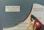 Image avalanche Alta Utah USA, 1950, de la seconde 6 séquences d'archives historiques vidéo 65675059568