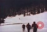 Standbild snow Rangers Alta Utah USA, 1950, aus Sekunde 21 historischem Filmmaterial Videoclip 65675059571