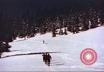 Standbild snow Rangers Alta Utah USA, 1950, aus Sekunde 33 historischem Filmmaterial Videoclip 65675059571