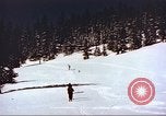 Standbild snow Rangers Alta Utah USA, 1950, aus Sekunde 38 historischem Filmmaterial Videoclip 65675059571