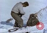 Standbild snow Rangers Alta Utah USA, 1950, aus Sekunde 4 historischem Filmmaterial Videoclip 65675059572