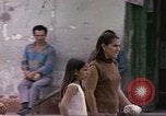 Immagine di Popolo colombiano nel parco pubblico Candelaria Colombia, 1972, secondo 58 filmato di repertorio 65675059591