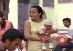 Immagine di Popolo colombiano nel parco pubblico Candelaria Colombia, 1972, secondo 61 filmato di repertorio 65675059591