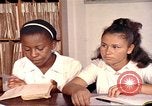 Image des études de médecine à l'Universidad del Valle Candelaria Colombie, 1972, de la seconde 34 séquences d'archives historiques vidéo 65675059593