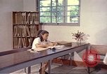 Image des études de médecine à l'Universidad del Valle Candelaria Colombie, 1972, de la seconde 39 séquences d'archives historiques vidéo 65675059593