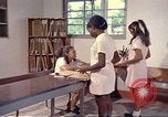 Image des études de médecine à l'Universidad del Valle Candelaria Colombie, 1972, de la seconde 46 séquences d'archives historiques vidéo 65675059593
