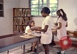 Image des études de médecine à l'Universidad del Valle Candelaria Colombie, 1972, de la seconde 48 séquences d'archives historiques vidéo 65675059593