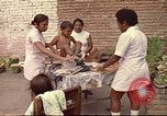 Image des soins pédiatriques en Colombie Candelaria Colombie, 1972, de la seconde 29 séquences d'archives historiques vidéo 65675059596