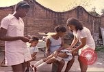 Immagine di Anni Settanta di cure mediche in Colombia Candelaria Colombia, 1972, secondo 7 filmato di repertorio 65675059597