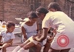 Immagine di Anni Settanta di cure mediche in Colombia Candelaria Colombia, 1972, secondo 11 filmato di repertorio 65675059597