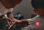 Immagine di Anni Settanta di cure mediche in Colombia Candelaria Colombia, 1972, secondo 30 filmato di repertorio 65675059597