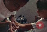 Immagine di Anni Settanta di cure mediche in Colombia Candelaria Colombia, 1972, secondo 34 filmato di repertorio 65675059597