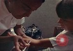 Immagine di Anni Settanta di cure mediche in Colombia Candelaria Colombia, 1972, secondo 36 filmato di repertorio 65675059597