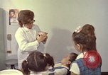 Immagine di Anni Settanta di cure mediche in Colombia Candelaria Colombia, 1972, secondo 43 filmato di repertorio 65675059597