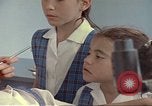 Immagine di Anni Settanta di cure mediche in Colombia Candelaria Colombia, 1972, secondo 57 filmato di repertorio 65675059597
