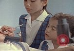 Immagine di Anni Settanta di cure mediche in Colombia Candelaria Colombia, 1972, secondo 59 filmato di repertorio 65675059597
