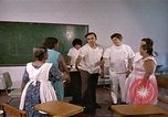 Image les médecins de l'Universidad del Valle Candelaria Colombie, 1972, de la seconde 33 séquences d'archives historiques vidéo 65675059598