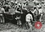 Image des soldats alliés Goodenough Island Nouvelle Guinée, 1944, de la seconde 1 séquences d'archives historiques vidéo 65675059608