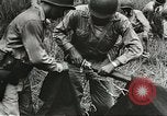 Image des soldats alliés Goodenough Island Nouvelle Guinée, 1944, de la seconde 6 séquences d'archives historiques vidéo 65675059608