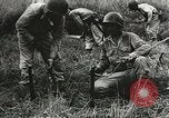 Image des soldats alliés Goodenough Island Nouvelle Guinée, 1944, de la seconde 17 séquences d'archives historiques vidéo 65675059608