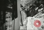 Standbild Eisenbahn Güterwagen gezogen von EMD FT ABBA diesel-elektrischer Motor United States USA, 1944, aus Sekunde 38 historischem Filmmaterial Videoclip 65675059610