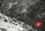 Standbild Eisenbahn Güterwagen gezogen von EMD FT ABBA diesel-elektrischer Motor United States USA, 1944, aus Sekunde 47 historischem Filmmaterial Videoclip 65675059610