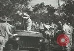 Standbild General Douglas Macarthur Port Moresby Papua Neu Guinea, 1944, aus Sekunde 23 historischem Filmmaterial Videoclip 65675059612