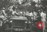 Standbild General Douglas Macarthur Port Moresby Papua Neu Guinea, 1944, aus Sekunde 26 historischem Filmmaterial Videoclip 65675059612