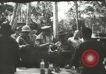 Standbild General Douglas Macarthur Port Moresby Papua Neu Guinea, 1944, aus Sekunde 55 historischem Filmmaterial Videoclip 65675059612